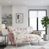 Sofa estilo vintage tapiz patchwork tonos florales y pasteles