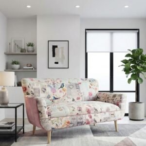 Sofa estilo vintage tapiz patchwork tonos florales y pasteles